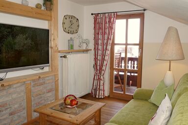 Gästehaus Gamsei - Bosch Hermann - 6. FW Chiemsee, 43 qm, 2-3 Pers., Ostbalkon