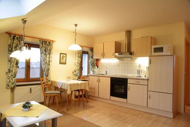 Haus Regnauer - Ferienwohnung 2 für 3 Personen, 1 sep. Schlafzimmer