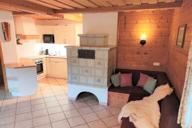 Unterwildenriederhof - Ferienwohnung Hochries, Balkon, eigener Eingang, 1 Schlafzimmer, Wohn/Schlafraum