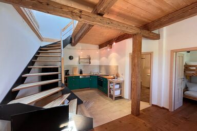 Sprenghof - Maisonettewohnung Ludwig für 2-6 Personen im OG, 100 qm, 3 Schlafzimmer, 1 Wohnküche, Gemeinschaftsbalkon