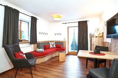 Gästehaus und Ferienwohnungen Egglerlehen - 2-Zimmer-Appartement mit Dusche/WC und Balkon