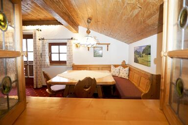 Obersteinberg-Hof inkl. Chiemgaukarte - Fewo Adlernest (77 qm), Balkon, Küche, 2 Schlaf- und 1 Wohnzimmer, WLAN