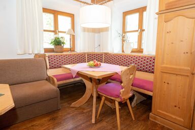 Knoglerhof inkl. Chiemgaukarte - 1 Appartement 35qm, Balkon, Kochnische, 1 Wohnschlafzimmer, max 2 Pers, WLAN