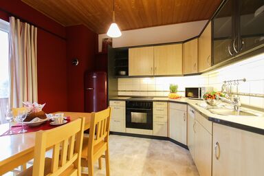 Ferienwohnung Hartwimmer - Chiemgau Karte - Ferienwohnung für 4 Personen, 2 Schlafzimmer, Balkon, 60 qm