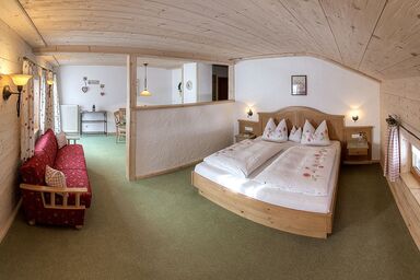 Holznerhof - Chiemgau Karte - Familien-Appartements Herz 8 und Herz 9, 1 Schlafzimmer, 55 m²