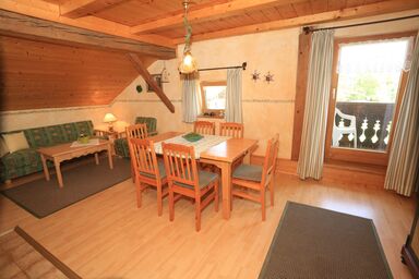 Heutauer Hof - Ferienwohnung 4, 65 qm, 2 Schlafzimmer, Balkon