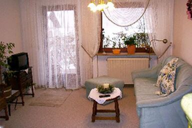 Ferienwohnung Mayer - Ferienwohnung- 3 Personen, 57qm,  1 Schlafzimmer, sonnige Terrasse