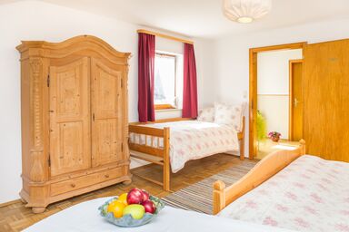 Nudlbichlerhof - Doppelzimmer mit Etagendusche im 1 Stock