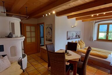 Ferienwohnung Schelzke - Ferienwohnung 48qm, EG, Wohn-/Schlafraum, Terrasse, TV, W-LAN