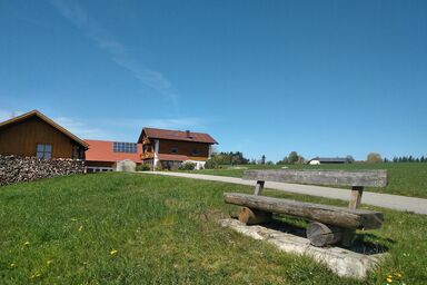Ferienhof Schrädobler - Ferienwohnung mit  Alpenblick