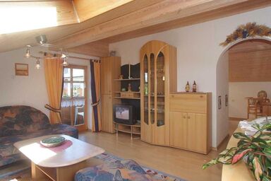 Waldpension + Fewo - Ferienwohnung Burgblick