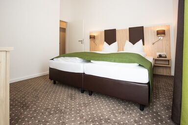 Gästehaus Turmblick - Ferienwohnung 2 im Dachgeschoss - kostenfreies WLAN