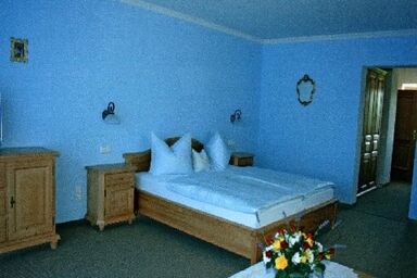 Pension Landhaus  Hochfeld - Juniorsuite Hochfeldzimmer mit Balkon
