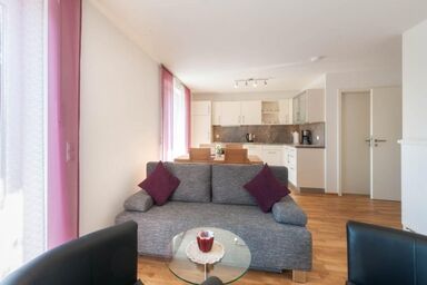 Ferienwohnung Rohrhofer - Ferienwohnung mit großzügiger Sonnenterrasse