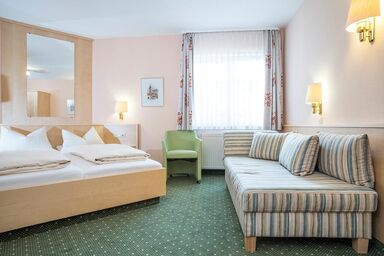 Gästehaus Mönchshof - Familienzimmer - gemütlich und modern eingerichtet