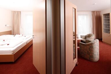 Appartement-Hotel Sibyllenbad - Suite mit getrennten Betten