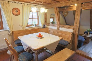 Bio-Ferienhof Scheckenbauer - Wohnung 2 - Das Bauernglück