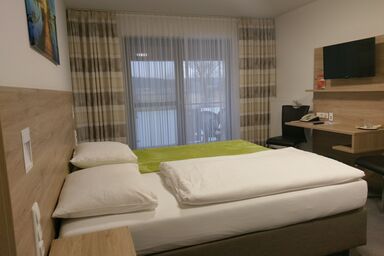 Gasthaus Pension Rezatgrund - Komfortdoppelzimmer mit Balkon