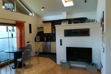 Die Galerie - Ferienwohnung - Ferienwohnung "Die Galerie"  (70 qm)  mit Balkon und kostenfreiem Wlan