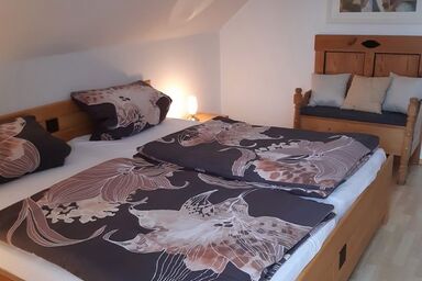 Haus Wiesengrund - Ferienwohnung in ruhiger Umgebung