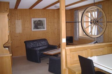 Tgèsa Sumsassi Sommer - 683.01 Ferienwohnung mit Dusche/WC für max. 4 Personen