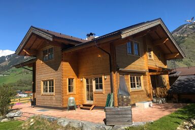 Villa mit Garten, Terrasse und Grill - Villa mit Garten, Terrasse und Grill .1