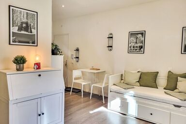 White Locarno Apt.1 - White Locarno Apt.1 .1