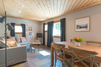 Chesa Survial 4 - Chesa Survial 4 .1