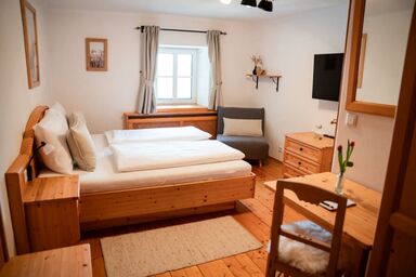 Ferienhof Ederbauer - Doppelzimmer "Seeblick"