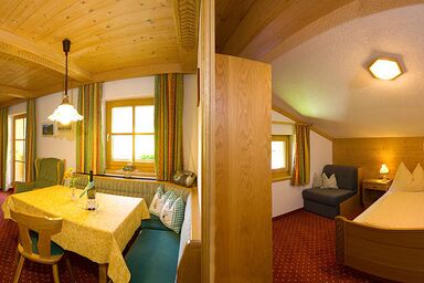 Pfandlinghof - Familienstudio KATZE