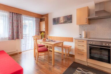 Haus Edmund - Appartement "Enzian"