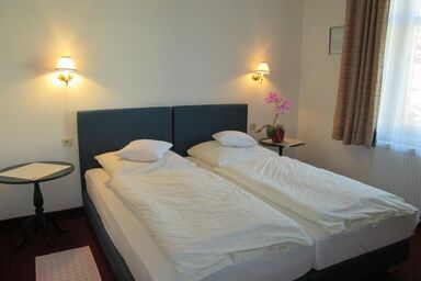 Pension Florian - Familie Flarer - Standard Doppelzimmer Dusche/WC,TV,