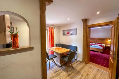 Frühstückspension Seeblick - Apartment mit Balkon und Gartenblick