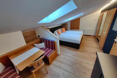 Groder, Gästehaus - Doppelzimmer Nr. 7 "Oanaglkammerl"