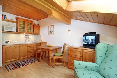 Guggenhof - Ferienwohnung Kaiserzimmer mit 1 Wohn-/Schlafraum