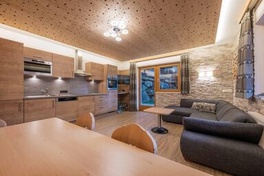 Haus Alpenkönig - Ferienwohnung Lärchenwald