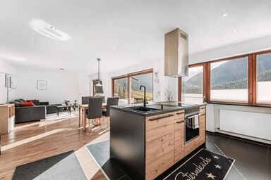 Herzblut by Peak Stay - Top 8 - Bödele, non refundable