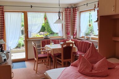 Haus Arnika - Ferienwohnung Silberdistel