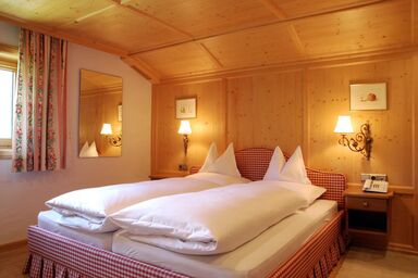 Alpenfluh, Pension - Doppelzimmer Standard - Spezial