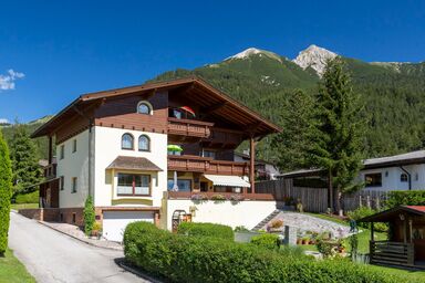 Appartement Seyrling Frajo - Appartement Irene - Blick Hohe Munde