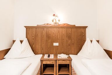 Madle - Bed & Breakfast - Doppelzimmer MURMELTIER