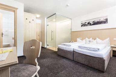 Madle - Bed & Breakfast - Doppelzimmer ADLER