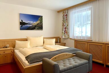 Heisshof - Doppelzimmer (DZO6) - Frühstück