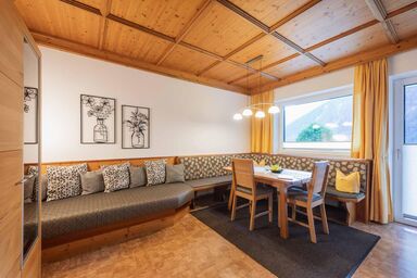 Haus Larcher - Ferienwohnung Larcher