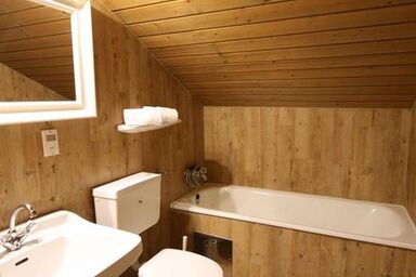 Haus Schmiedhof - Apartment Nr. 7/1 Schlafraum/Bad, WC