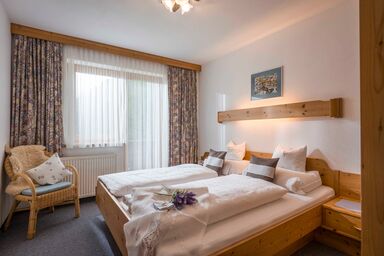 Landhaus Dengg - Ferienwohnung  Seeblick für 3-4 Personen