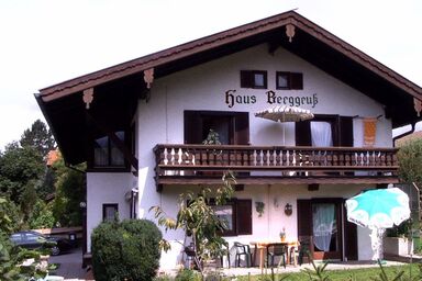 Appartement mit Balkon