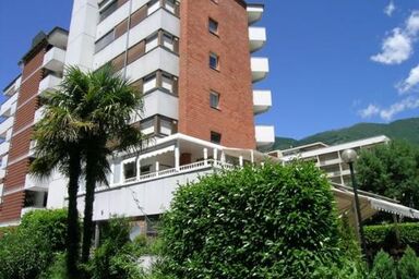 Ferienwohnung mit Balkon an idealer Lage nähe See und Sportanlagen