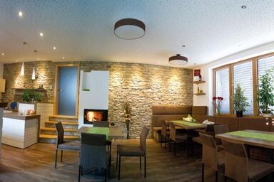 Weingut Familie Wagner - Zweigelt mit kostenfreiem WLAN