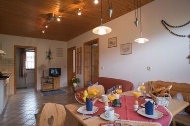Obermoarhof - Ferienwohnung Nr. 3,  55 qm, 2 Schlafzimmer, Balkon, 4 Sterne, 5 Pers.